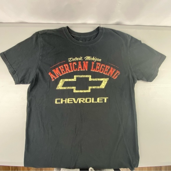 Chevrolet GM logo Detroit Michigan American Legend black red yellow tee sz med - Picture 3 of 9
